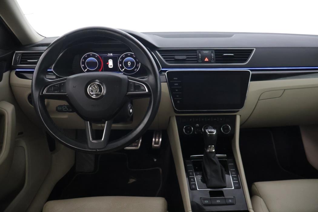 SKODA Superb 2019