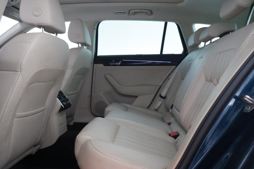 SKODA Superb 2019