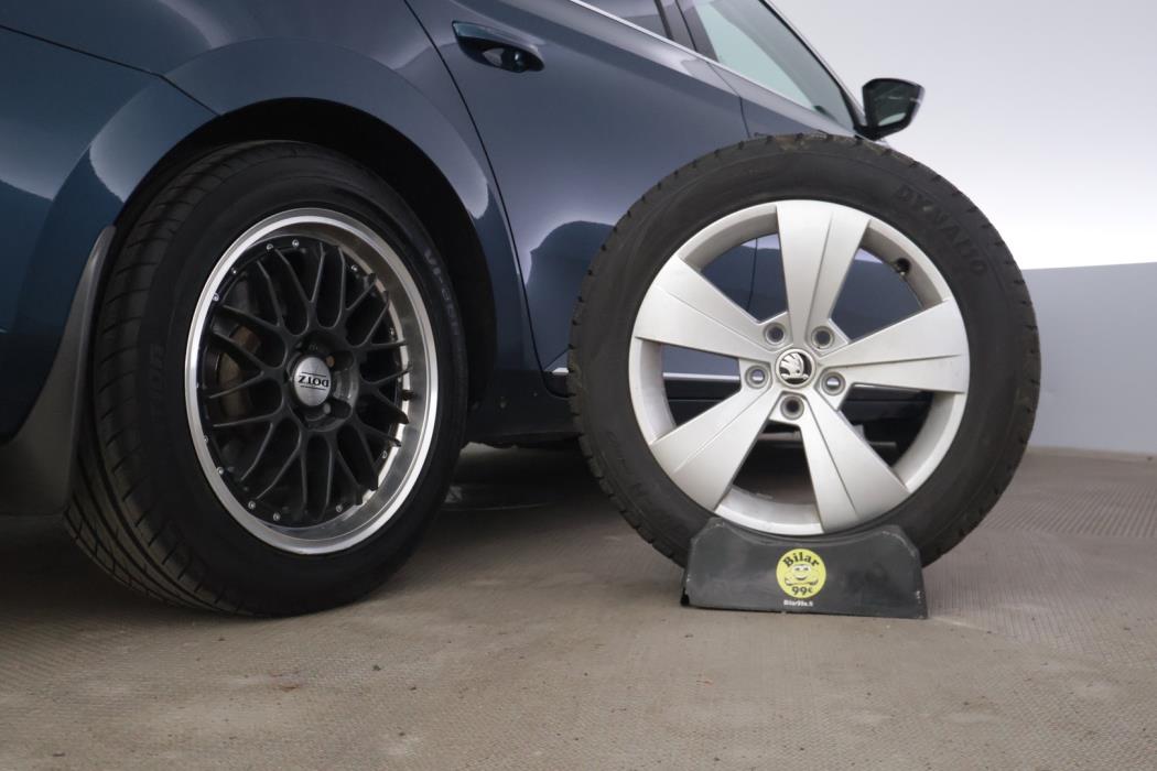SKODA Superb 2019