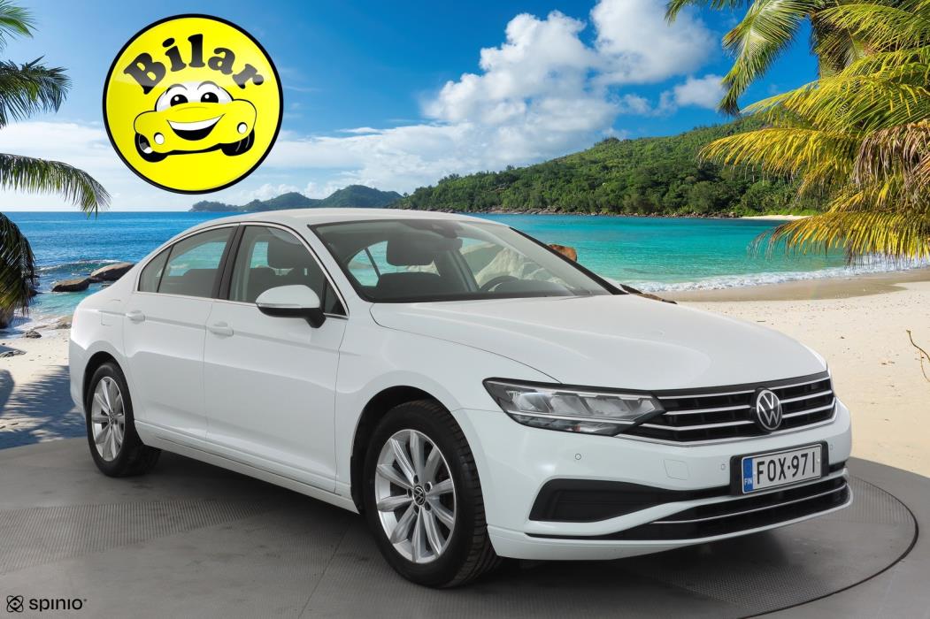 VOLKSWAGEN Passat 2022