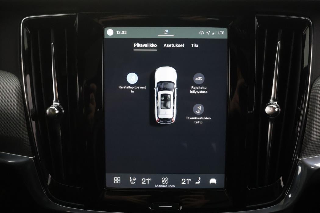 VOLVO V90 2022