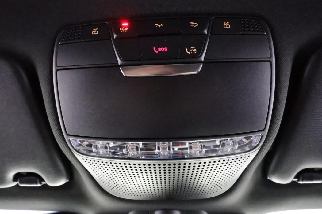 MERCEDES-BENZ EQC 2023