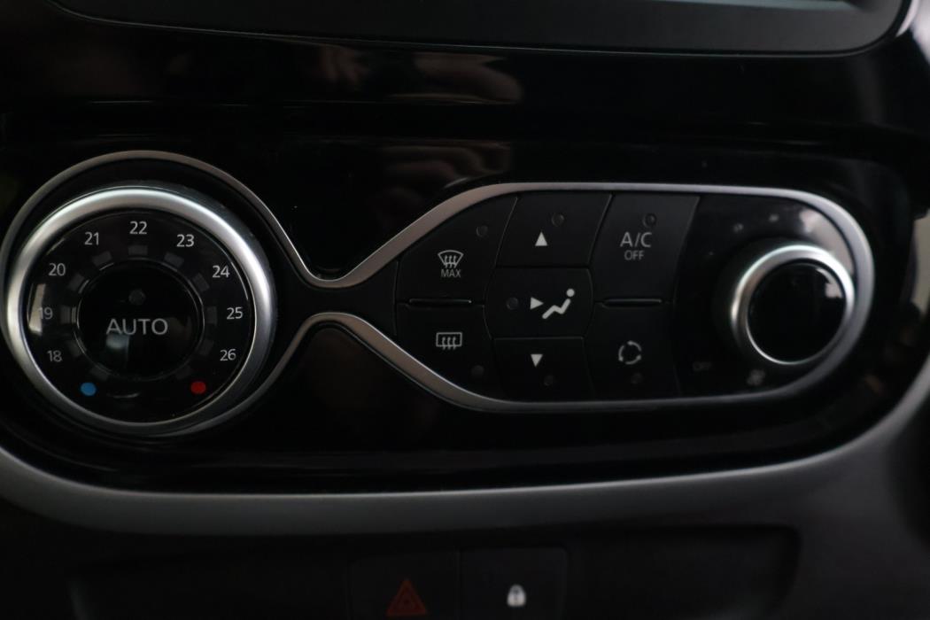 RENAULT Trafic 2020