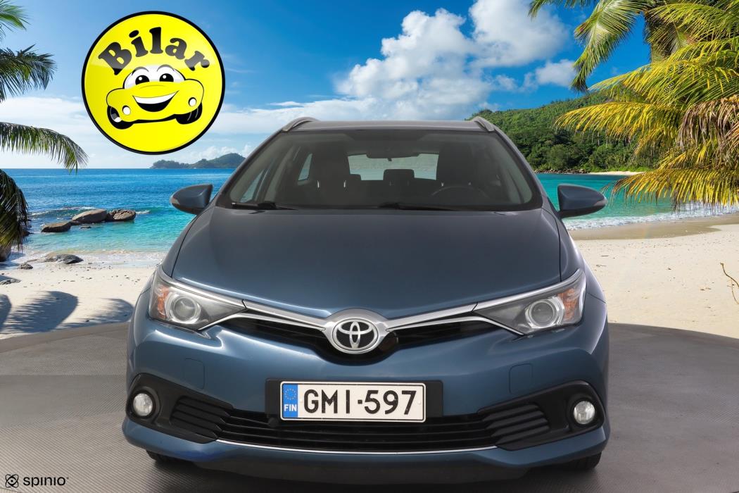 TOYOTA Auris 2016