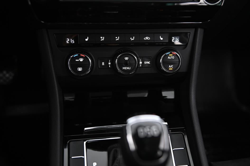 SKODA Superb 2017