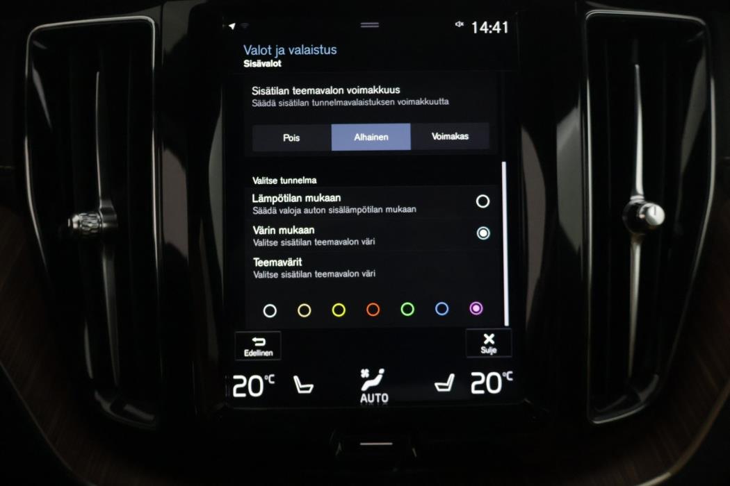 VOLVO XC60 2019