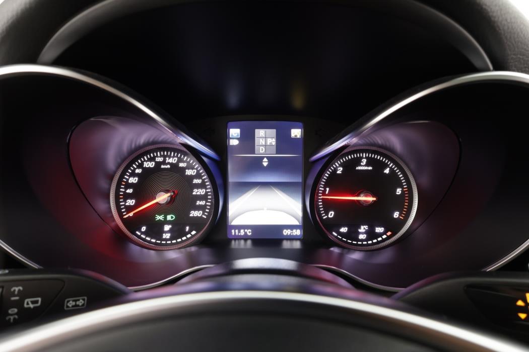 MERCEDES-BENZ GLC 2016