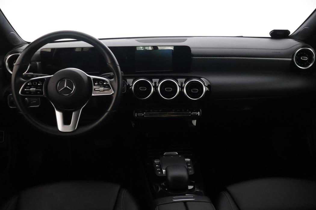 MERCEDES-BENZ CLA 2021