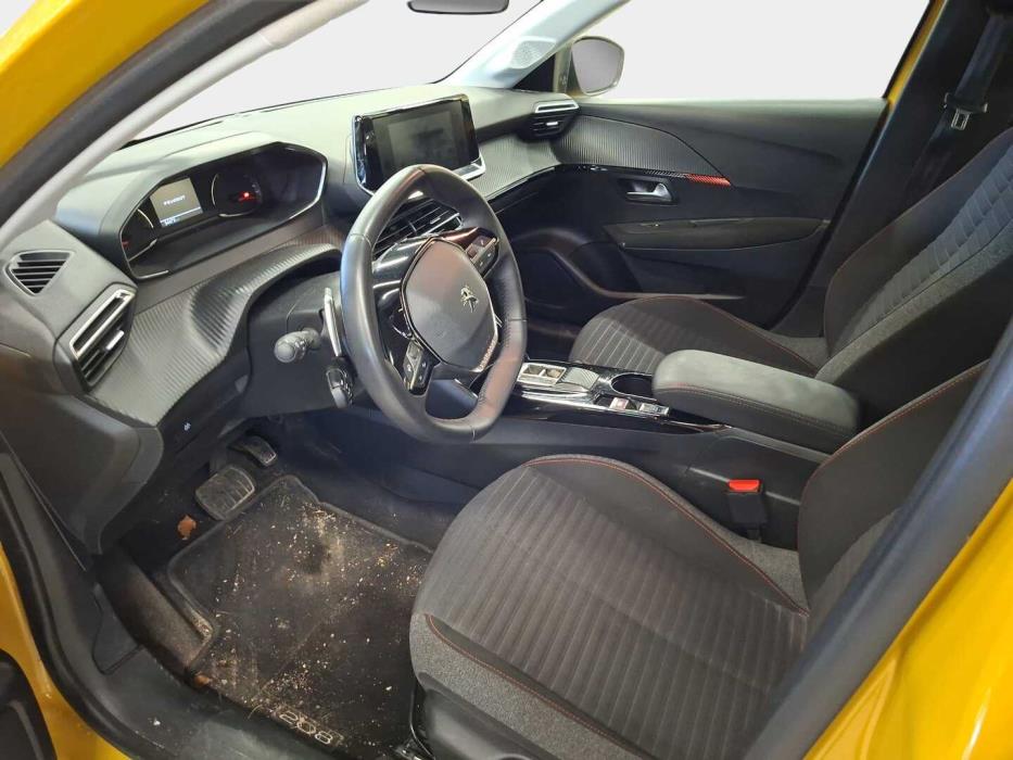 PEUGEOT 208 2022