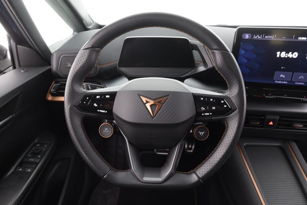 CUPRA Born 2023