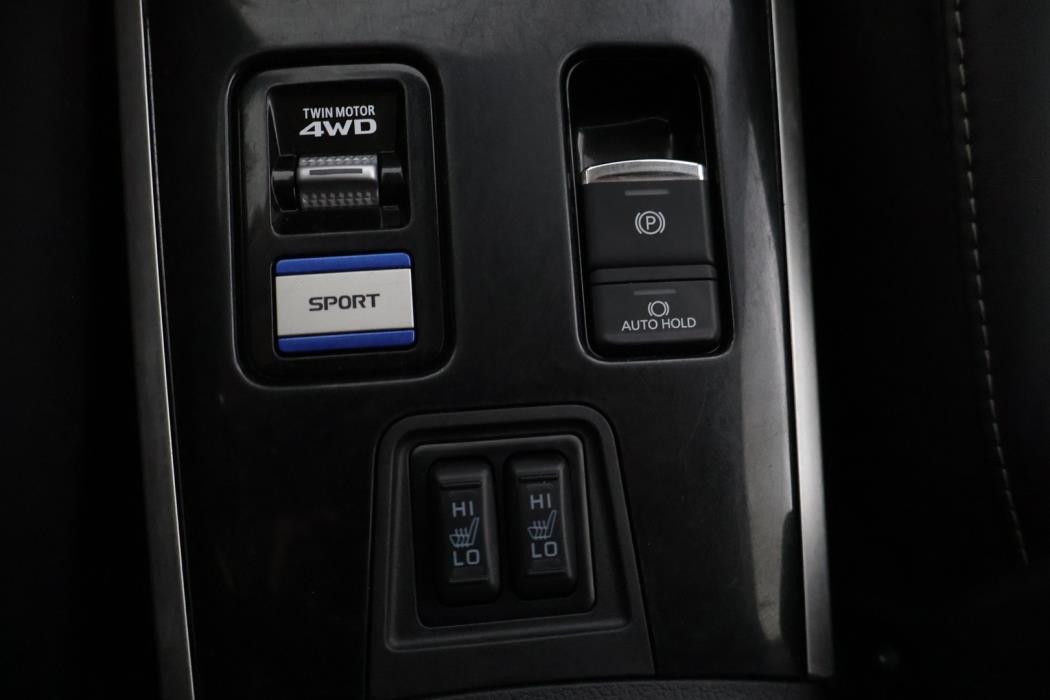 MITSUBISHI OUTLANDER PHEV 2019