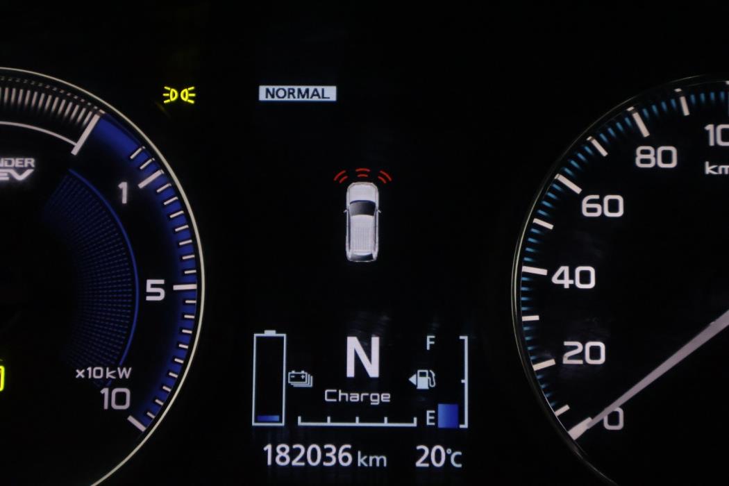 MITSUBISHI OUTLANDER PHEV 2019
