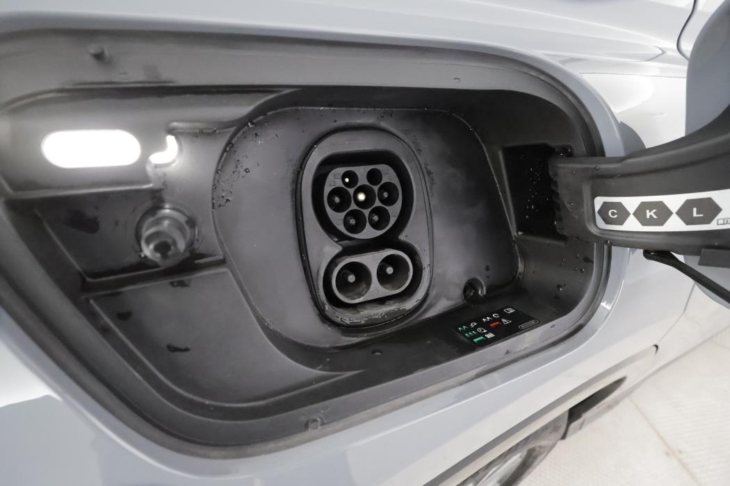 AUDI Q4 e-tron 2023