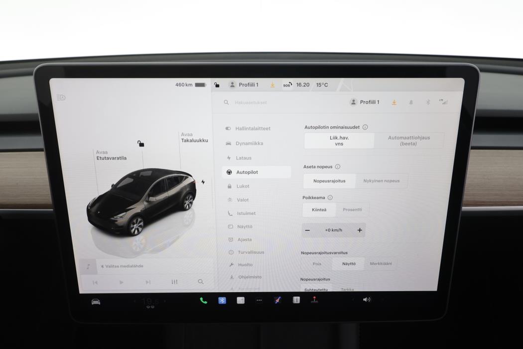TESLA Model Y 2022