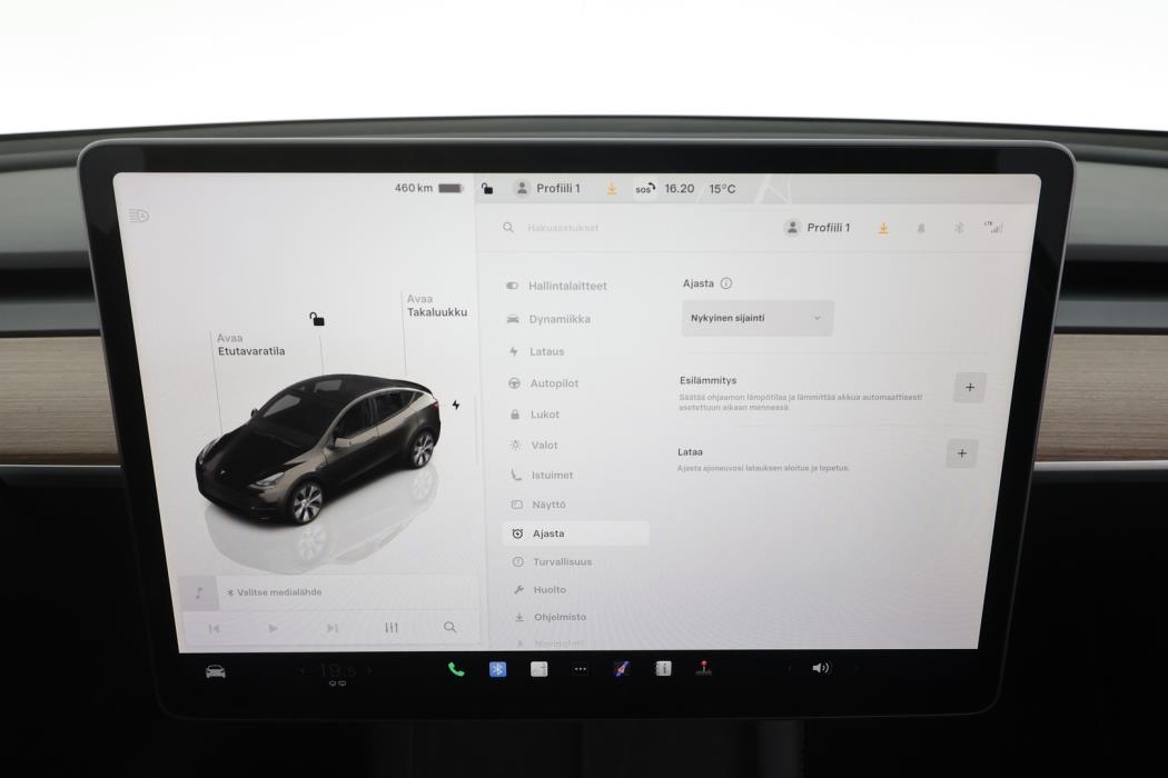 TESLA Model Y 2022