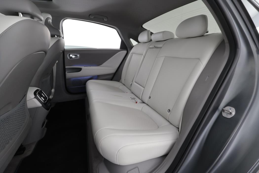 HYUNDAI IONIQ 6 2023