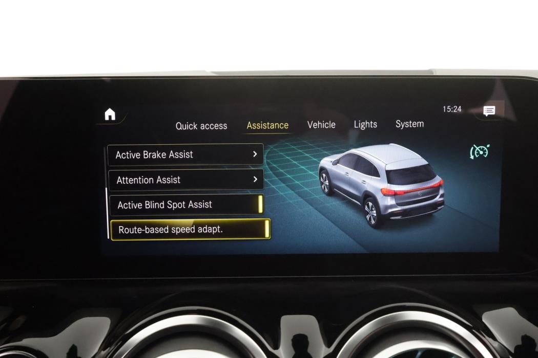 MERCEDES-BENZ EQA 2023