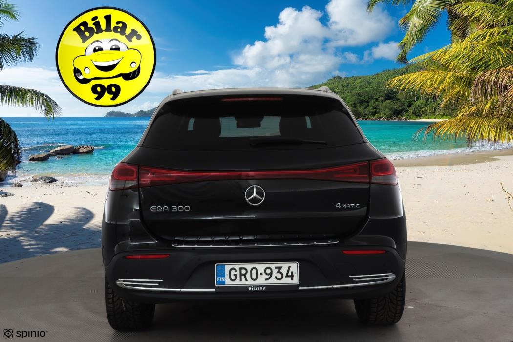 MERCEDES-BENZ EQA 2023