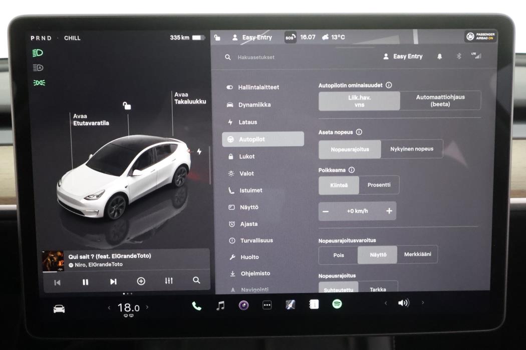 TESLA MODEL Y 2023