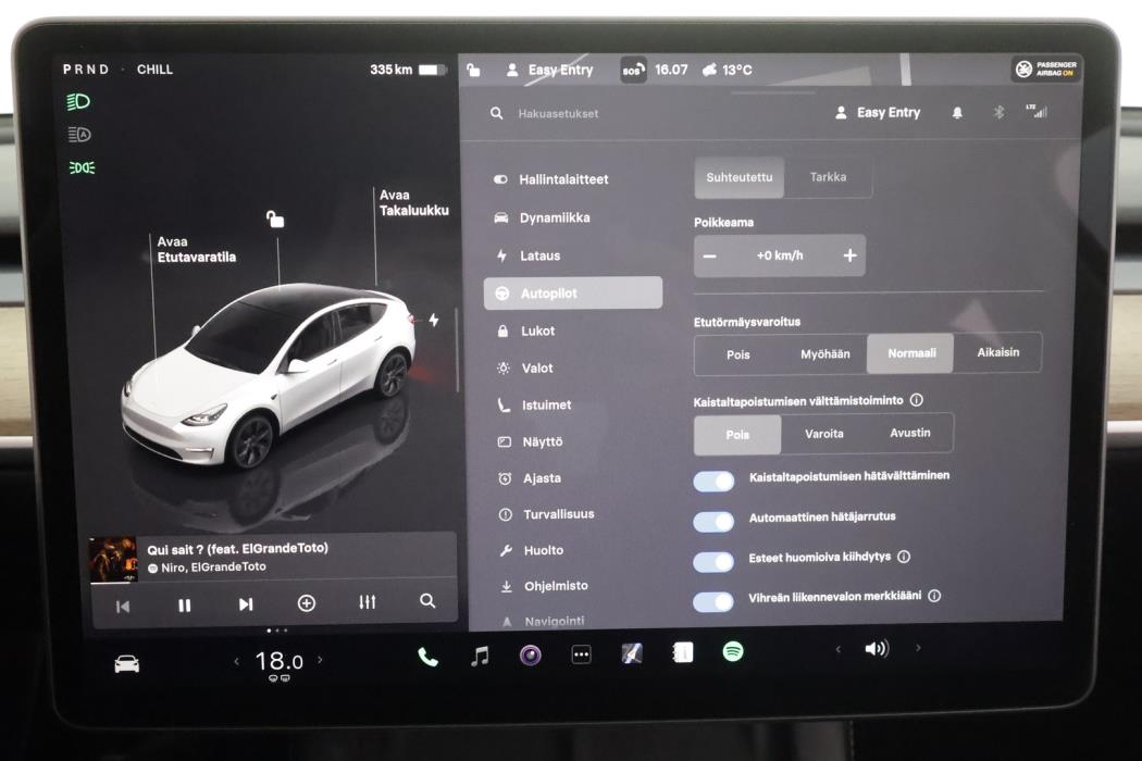 TESLA MODEL Y 2023