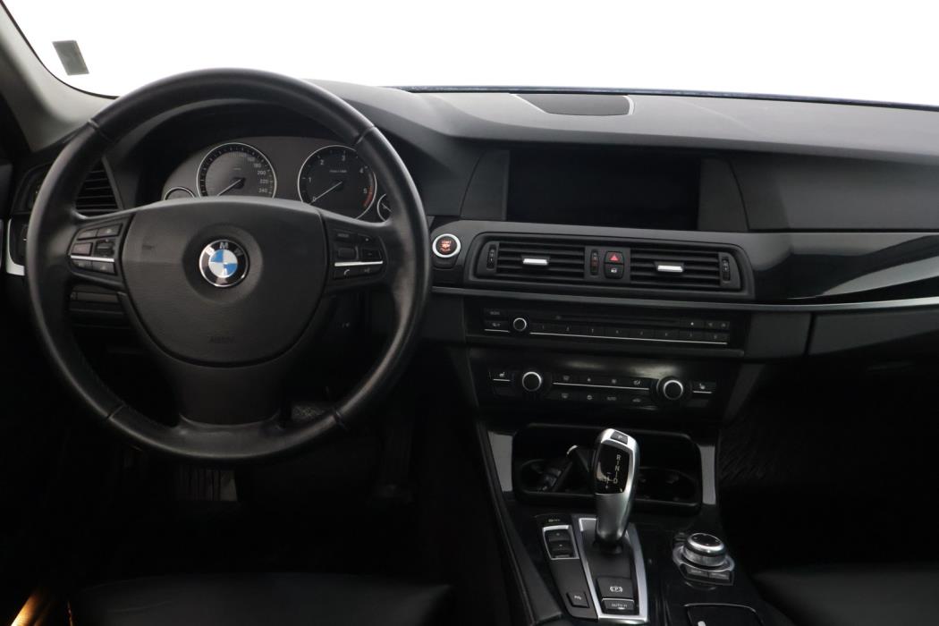 BMW 530 2010
