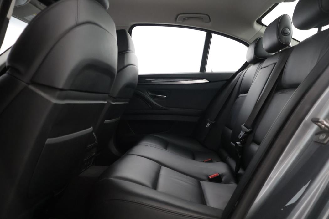 BMW 530 2010