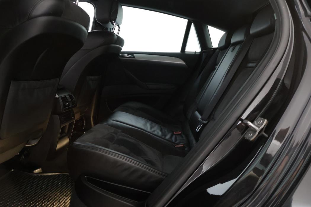 BMW X6 2013