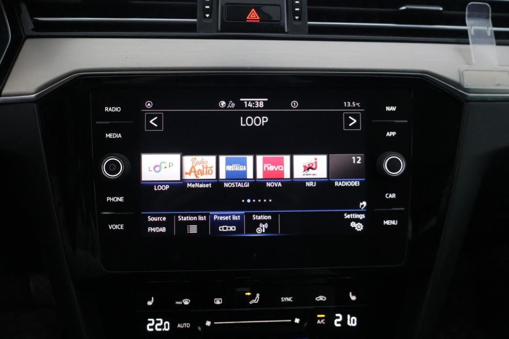 VOLKSWAGEN Passat 2021