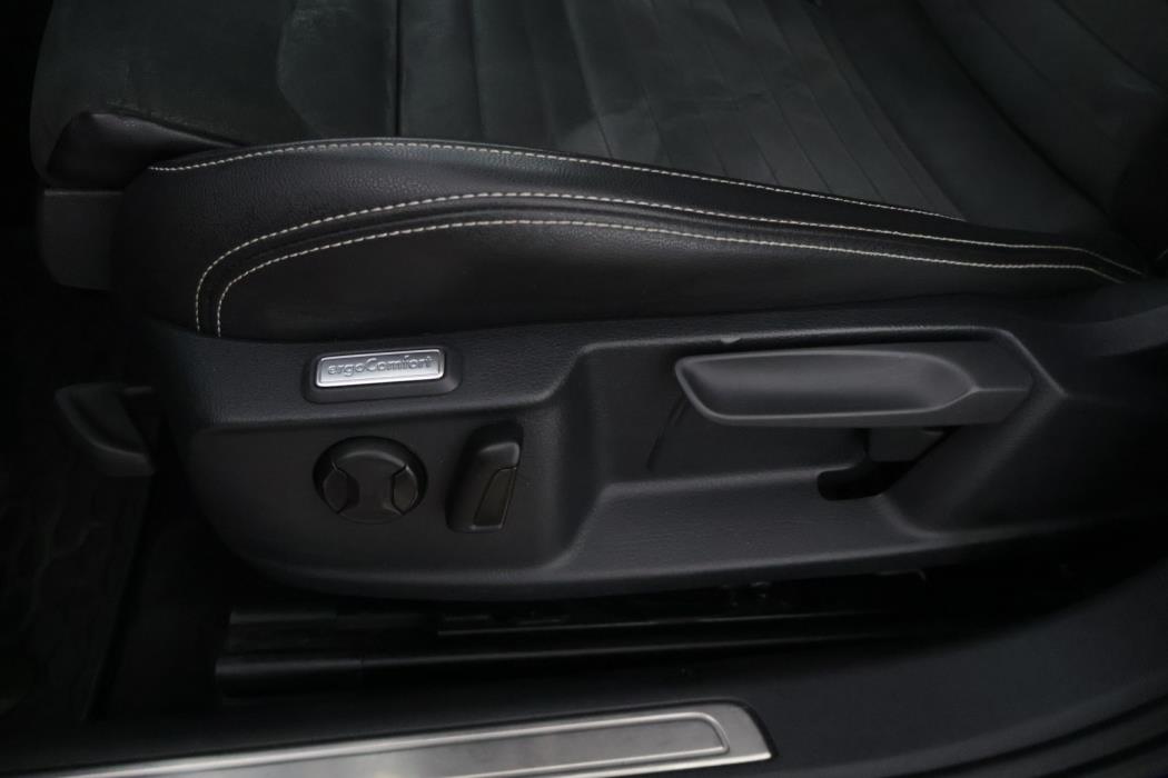 VOLKSWAGEN Passat 2021