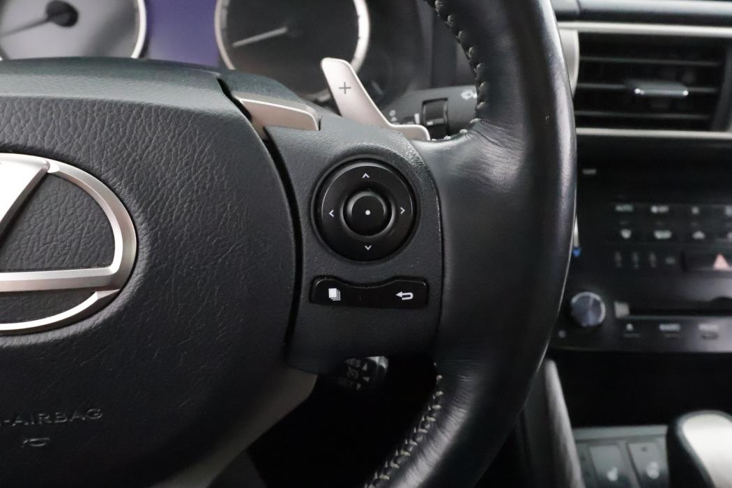 LEXUS IS 2014