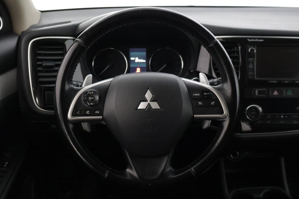 MITSUBISHI Outlander 2014