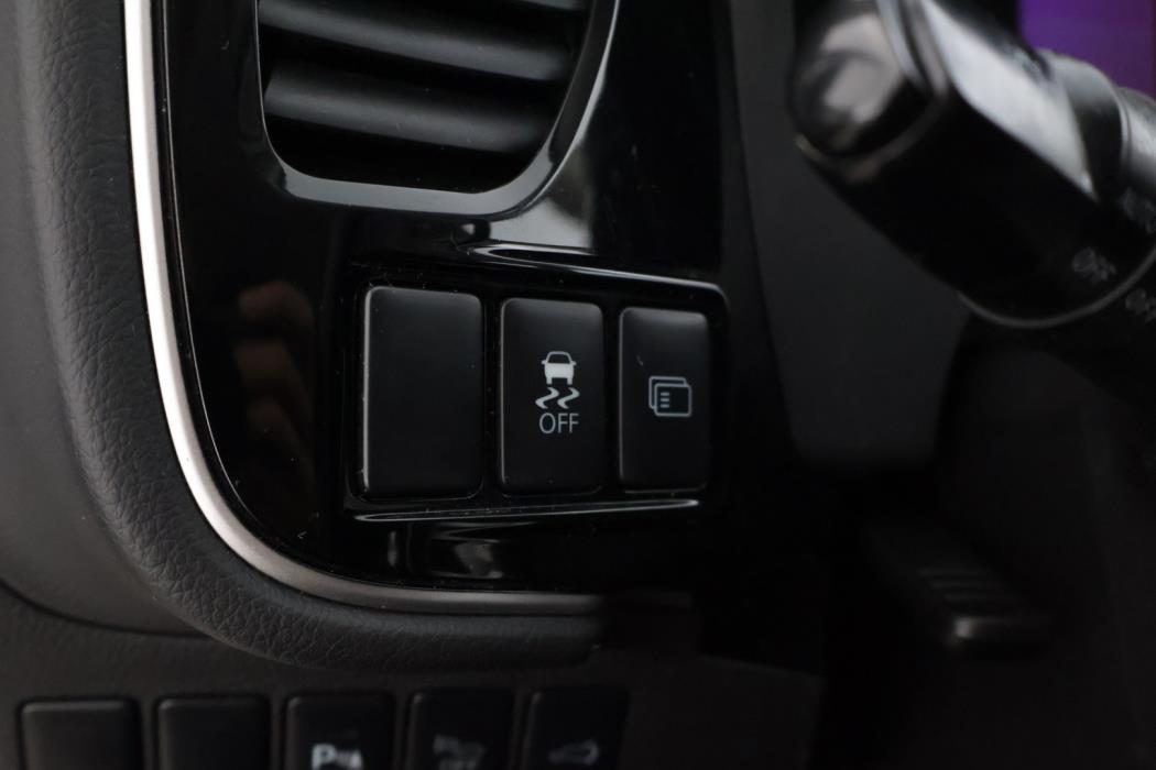 MITSUBISHI Outlander 2014