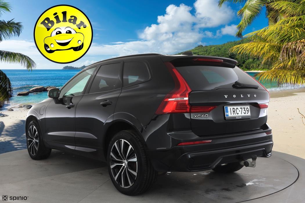 VOLVO XC60 2023