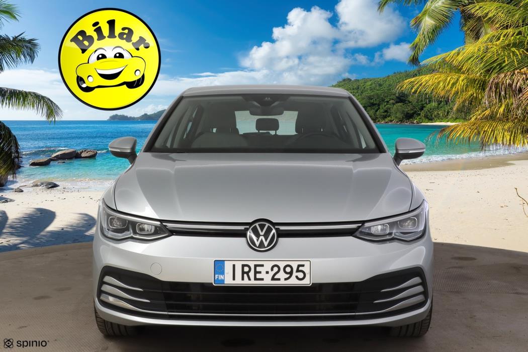 VOLKSWAGEN Golf 2024