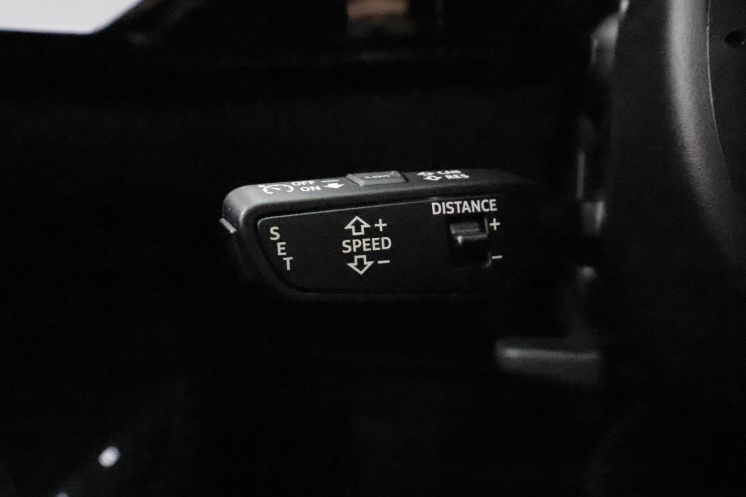 AUDI E-TRON 2022
