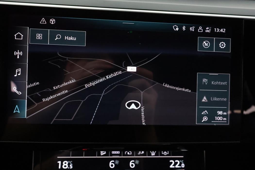 AUDI E-TRON 2022