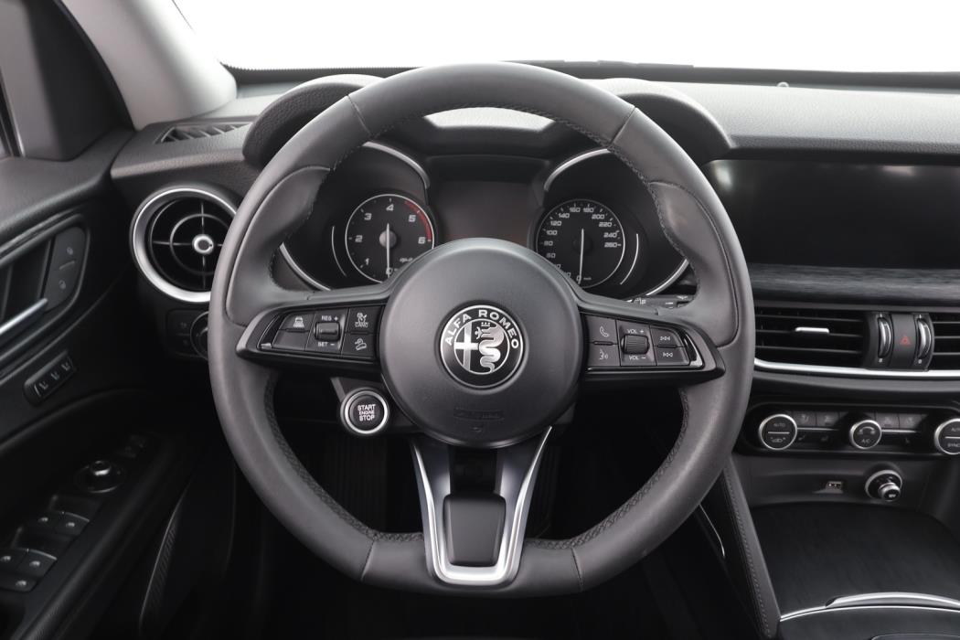 ALFA ROMEO Stelvio 2021