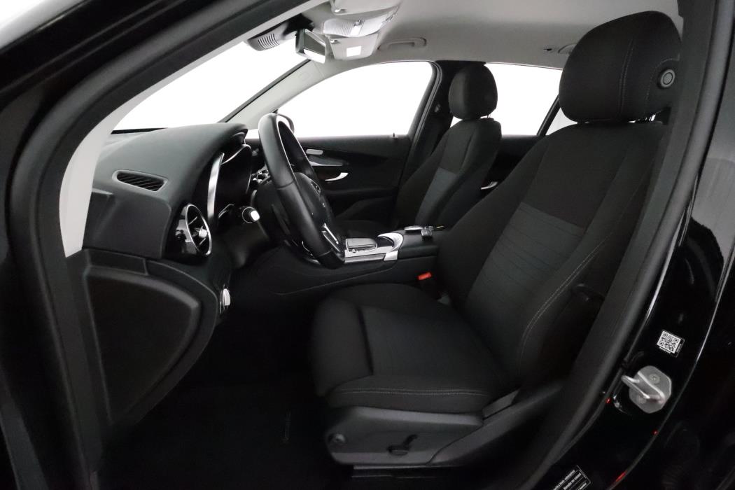 MERCEDES-BENZ GLC 2021