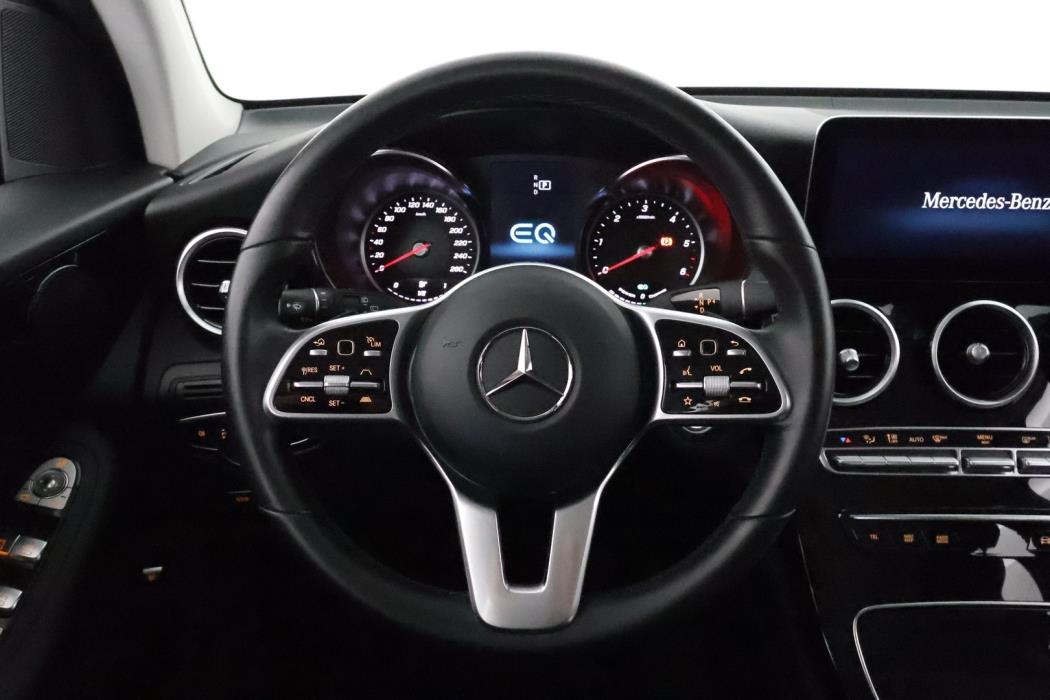 MERCEDES-BENZ GLC 2021