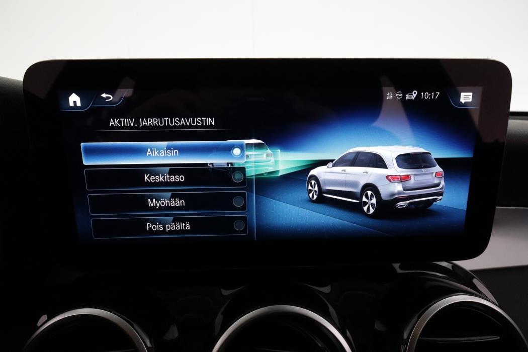 MERCEDES-BENZ GLC 2021