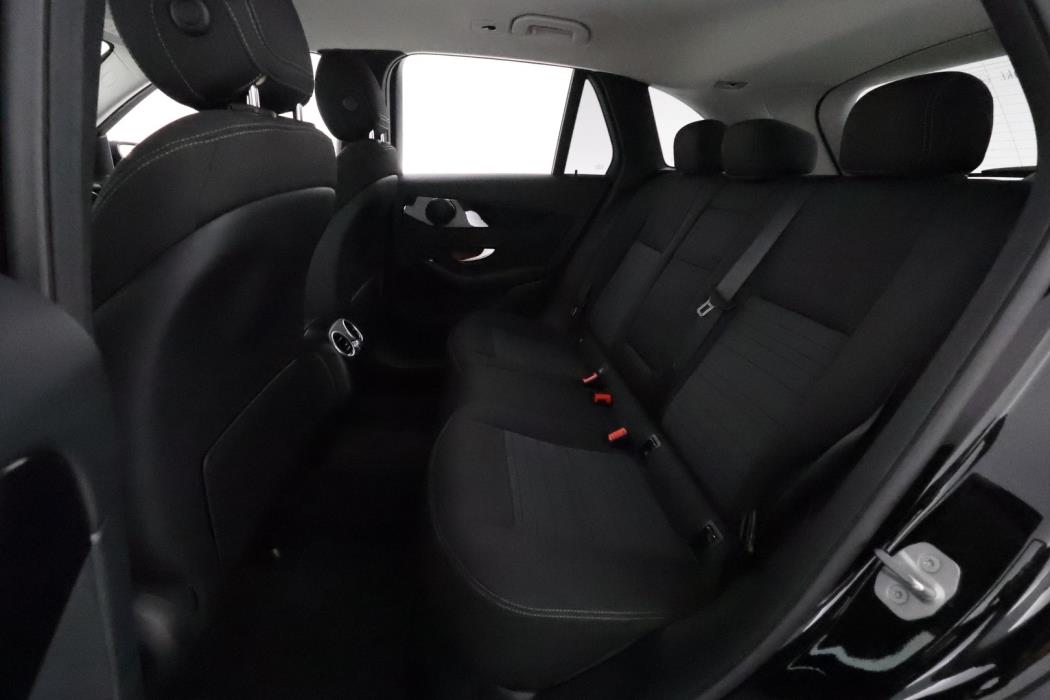 MERCEDES-BENZ GLC 2021