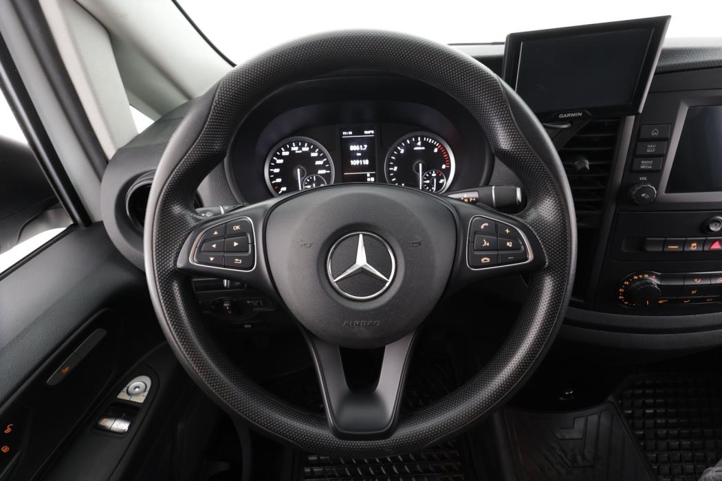 MERCEDES-BENZ Vito 2021