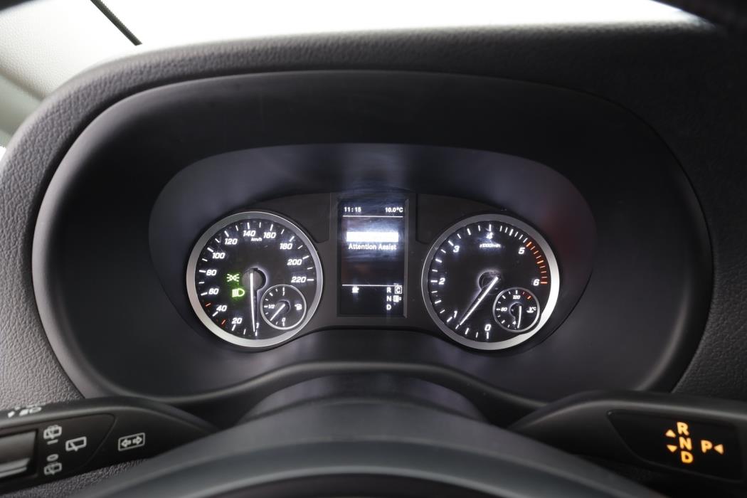 MERCEDES-BENZ Vito 2021