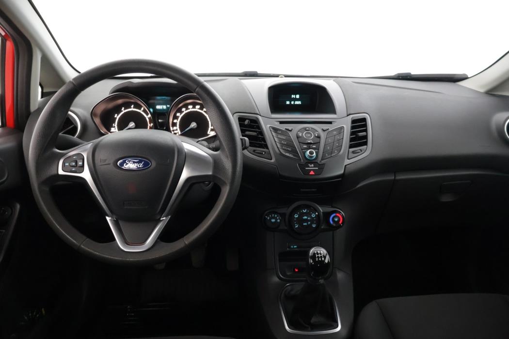 FORD Fiesta 2015