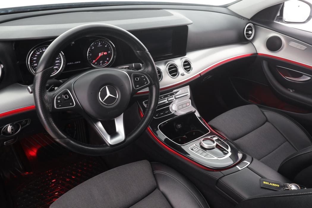 MERCEDES-BENZ E 2017