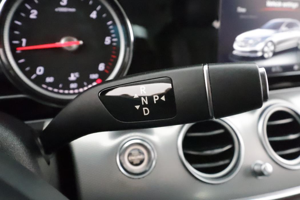 MERCEDES-BENZ E 2017