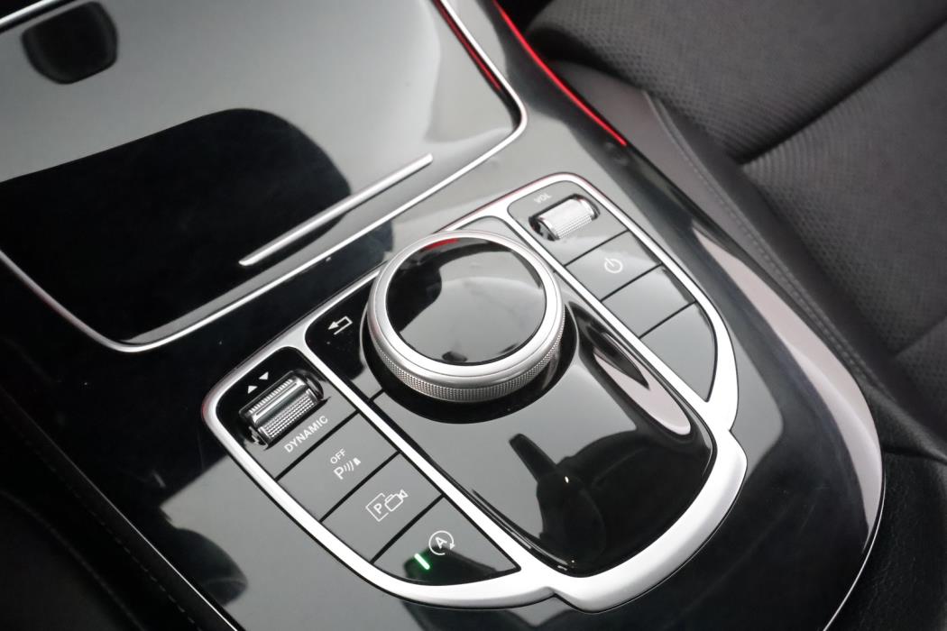 MERCEDES-BENZ E 2017