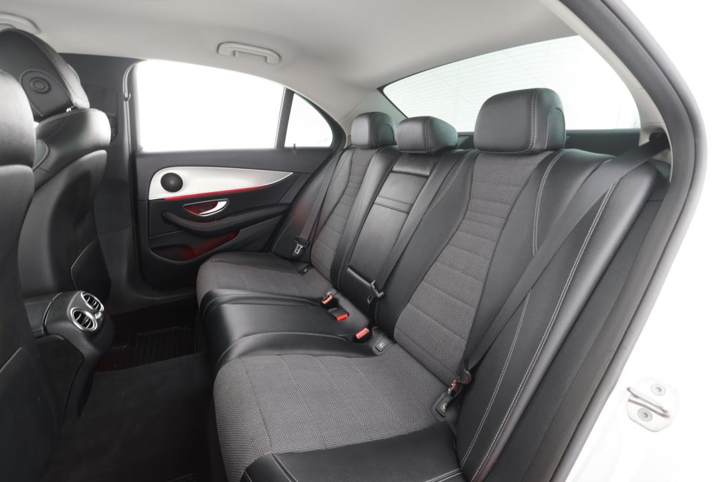 MERCEDES-BENZ E 2017