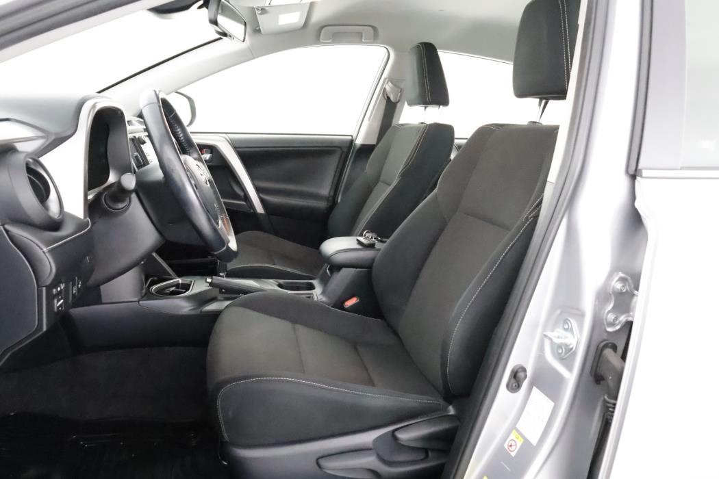 TOYOTA RAV4 2017