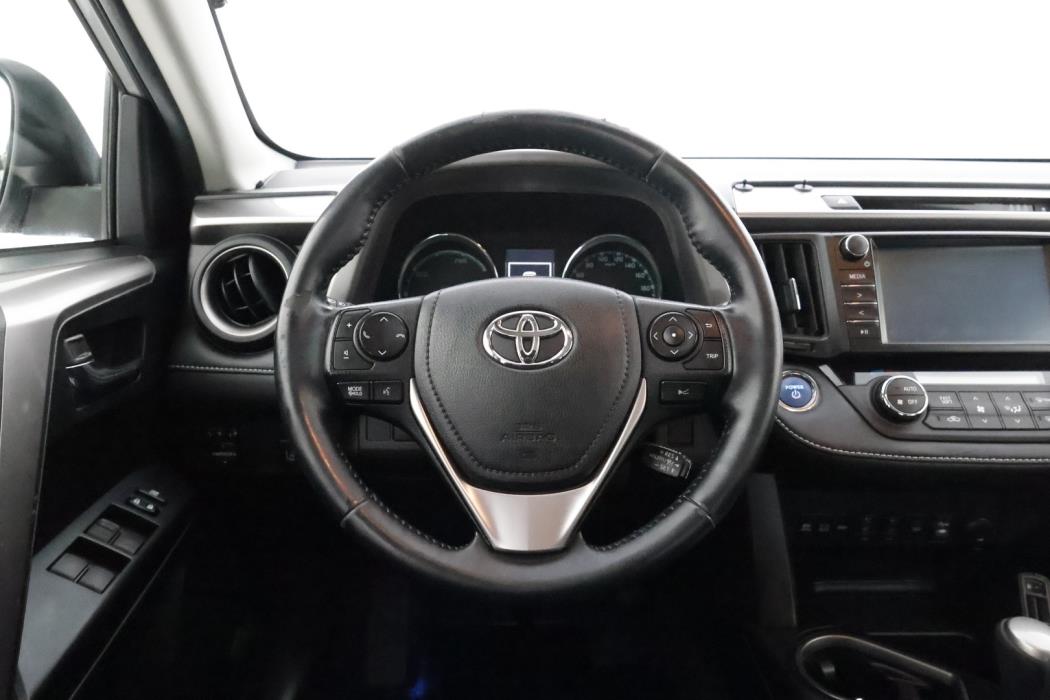 TOYOTA RAV4 2017